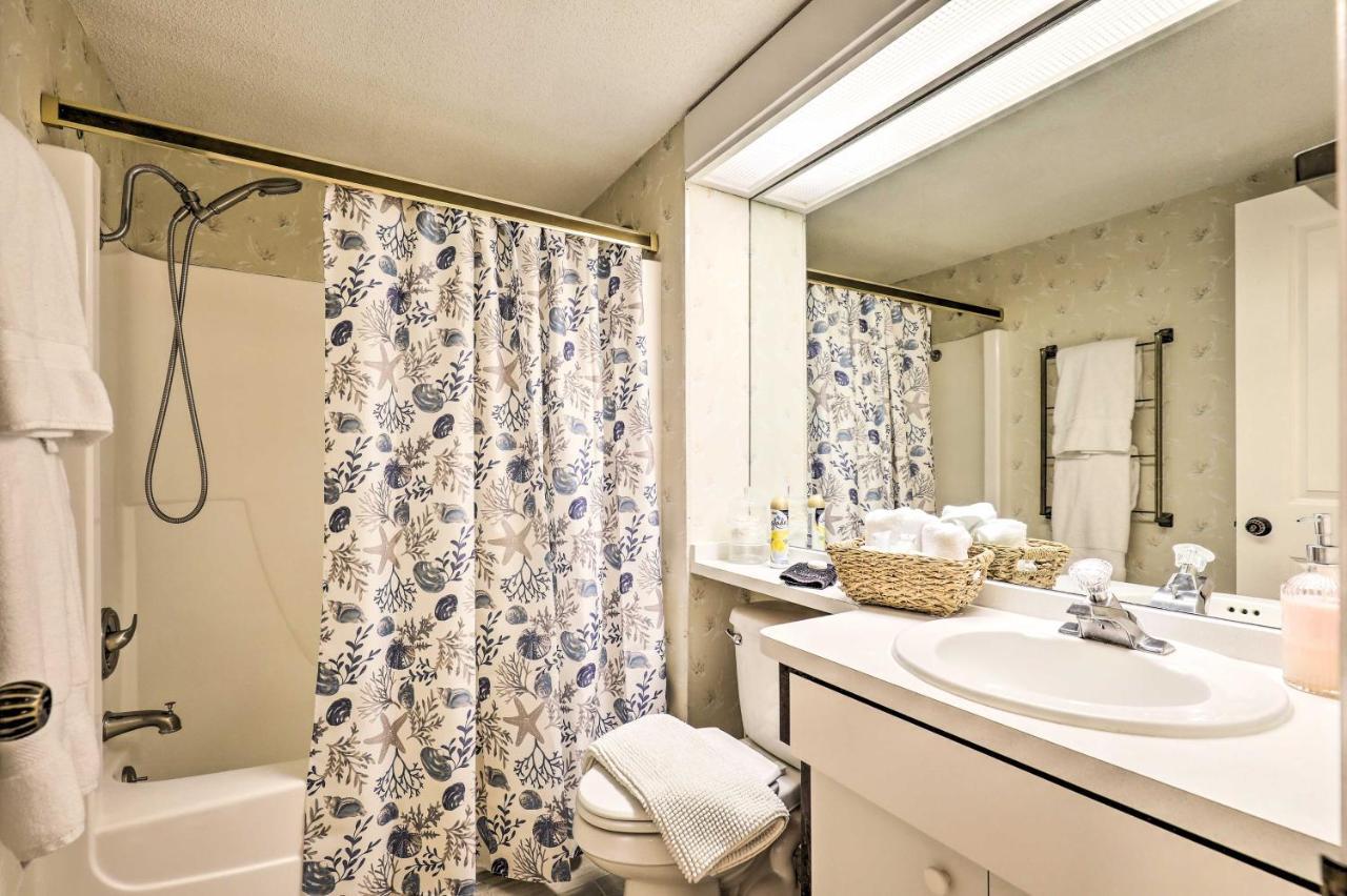 Apartment Large Tampa-area - 15 Mi Clearwater Beach!