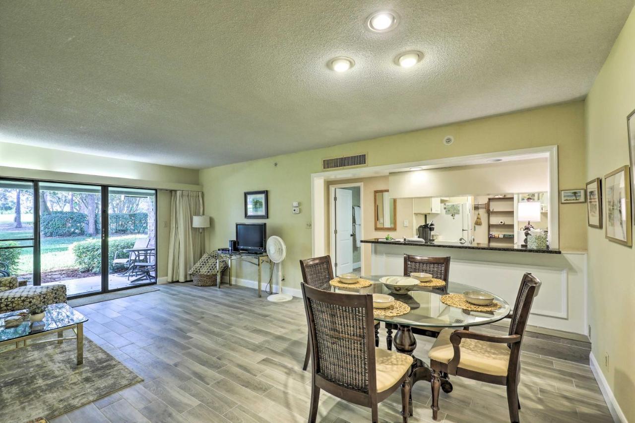 Large Tampa-area - 15 Mi Clearwater Beach! Apartment *