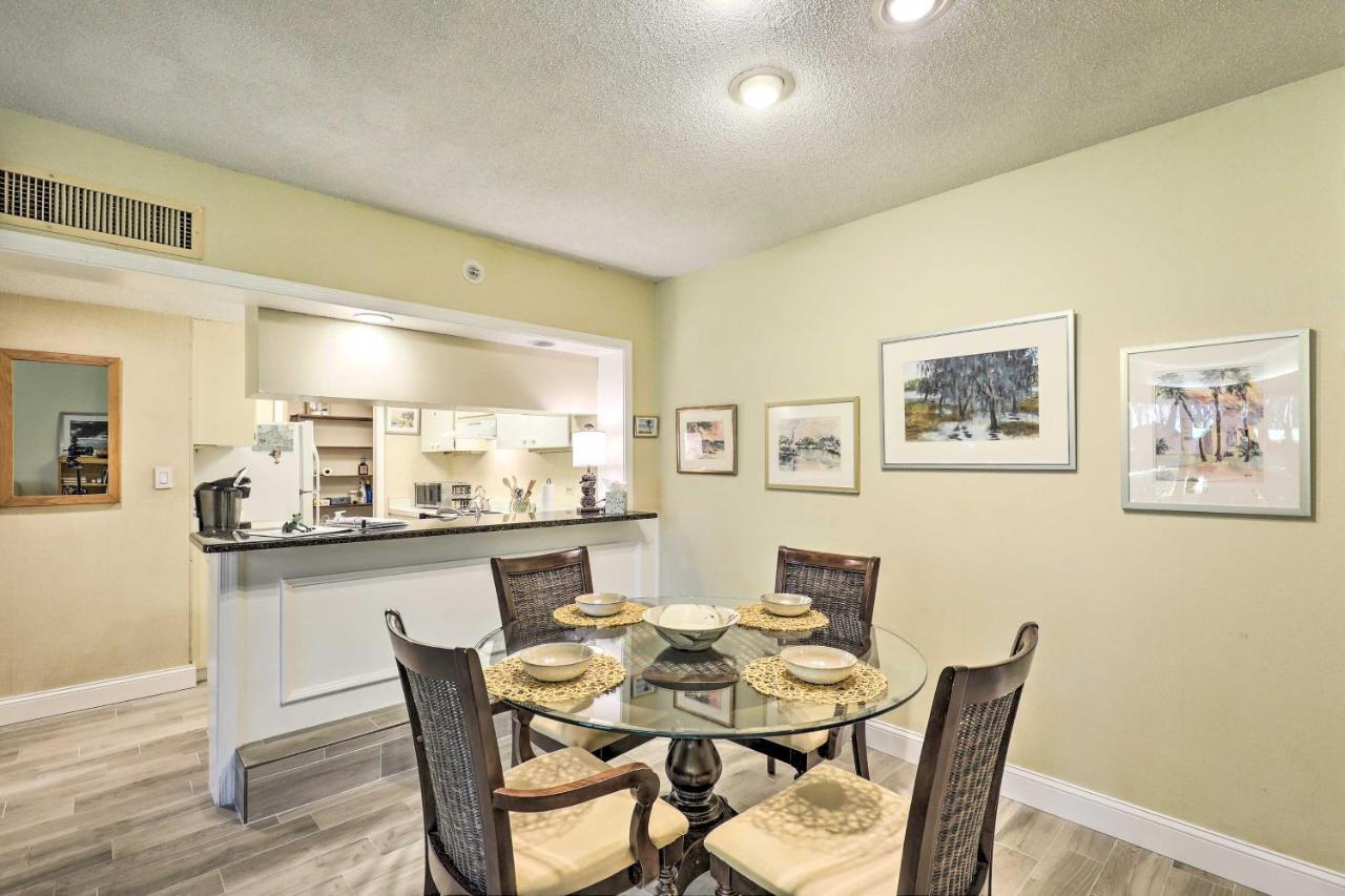 Large Tampa-area - 15 Mi Clearwater Beach! *