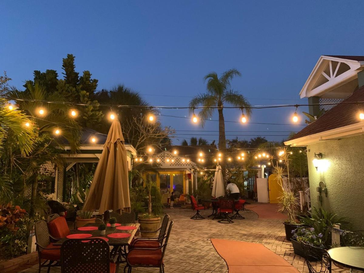 Sea Breeze Manor