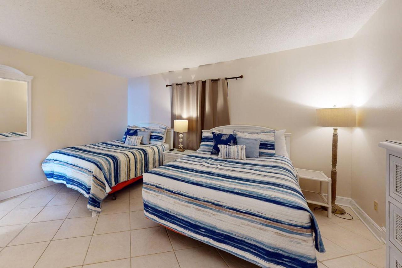 Holiday home 402 - Sandy Shores *