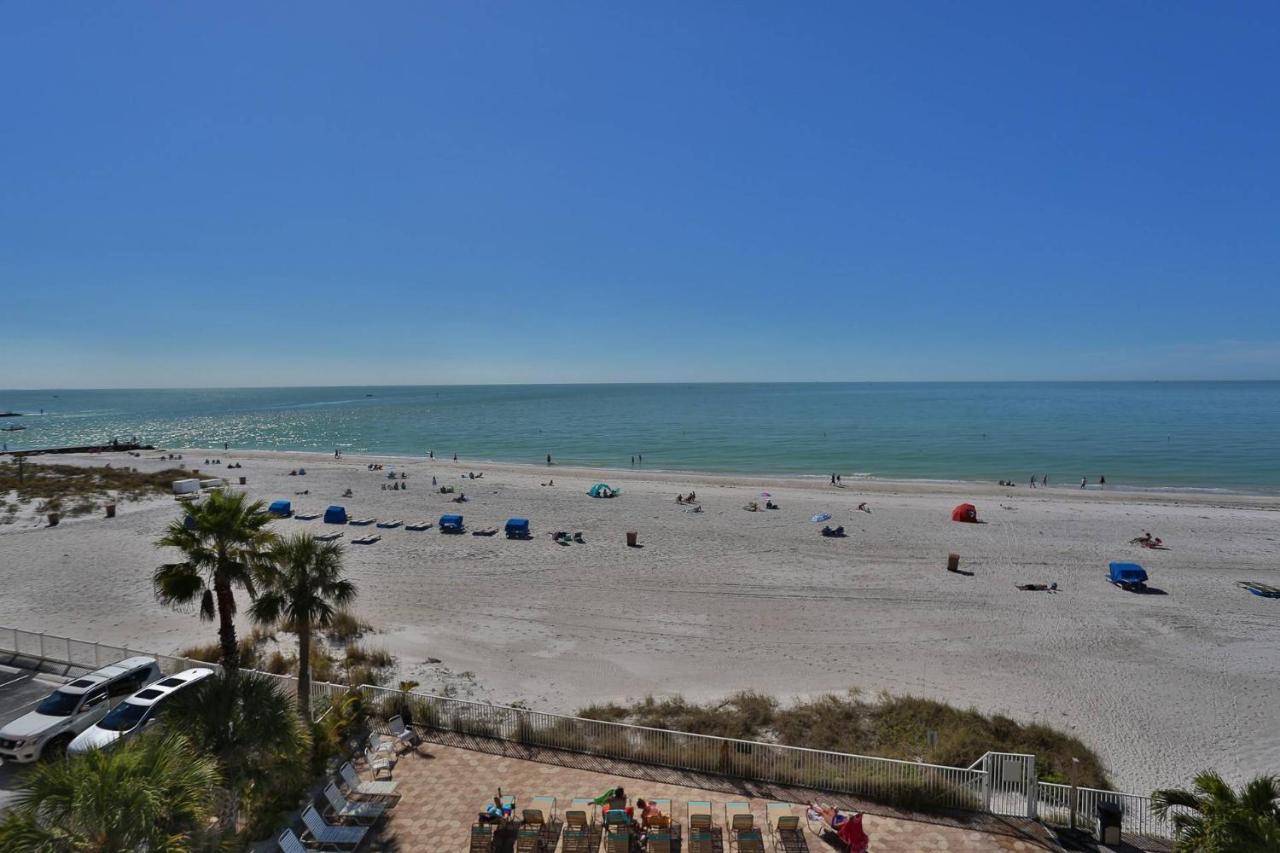 Holiday home 402 - Sandy Shores *