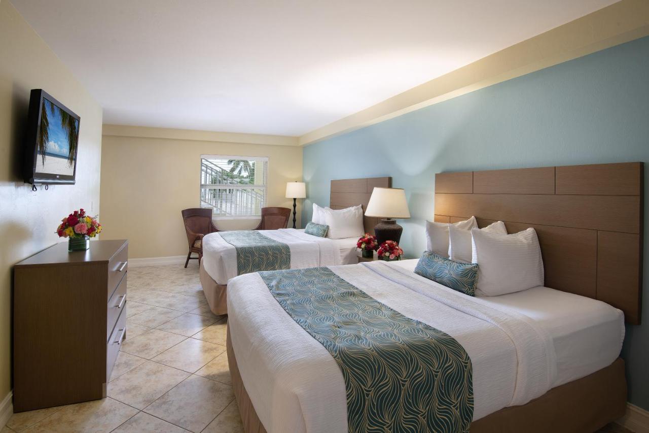 The Neptune Fort Myers Beach