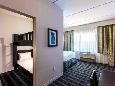 Hotel Towneplace By Marriott Orlando At Seaworld - With Free Shuttle Service To Seaworld Parks