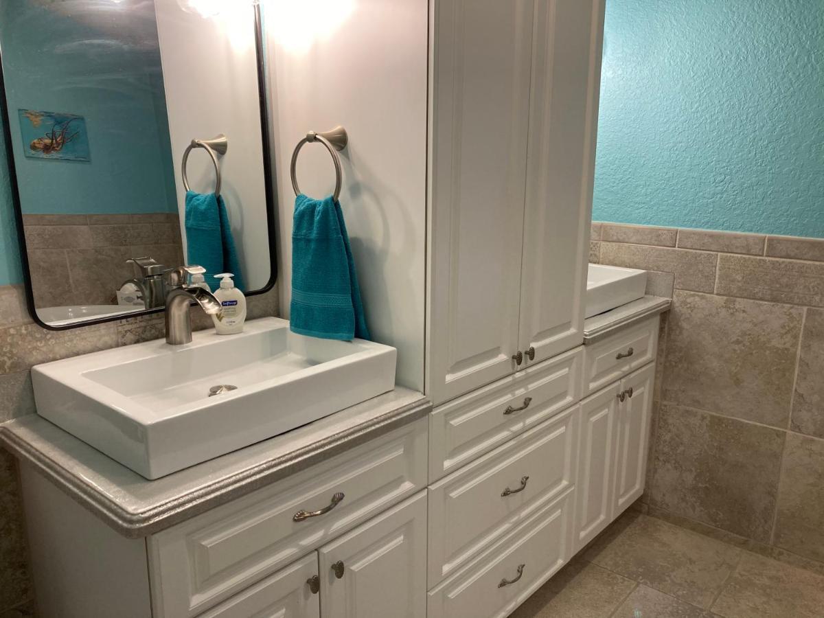 3gulls Ozona-boutique Hotel-steps From Restaurants & Brewery-swimspa Pool-pet Friendly Palm Harbor