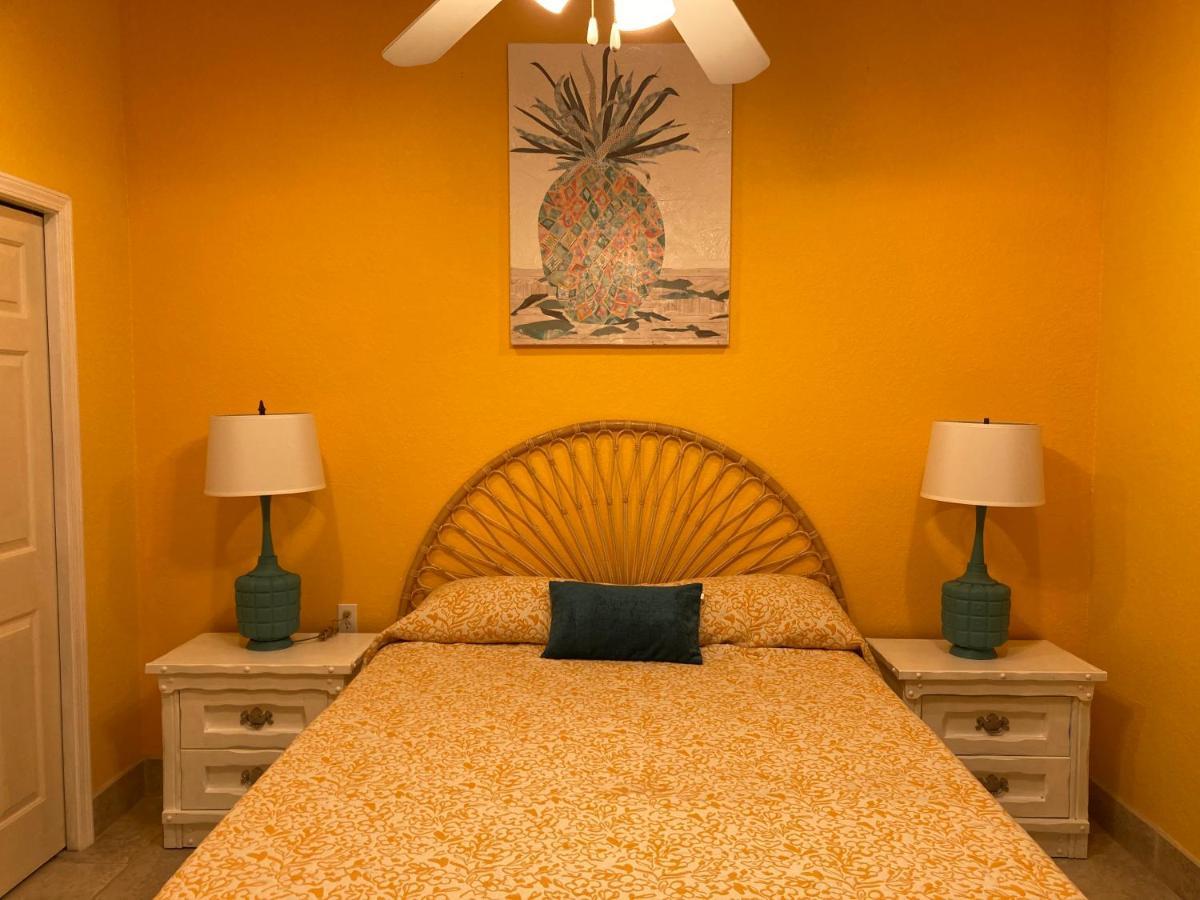 Hotel 3gulls Ozona-boutique Hotel-steps From Restaurants & Brewery-swimspa Pool-pet Friendly Palm Harbor