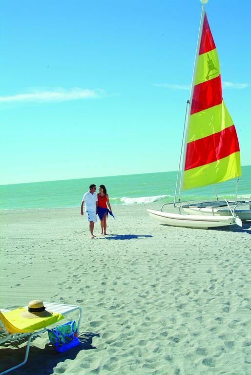 Resort Sandcastle At Lido