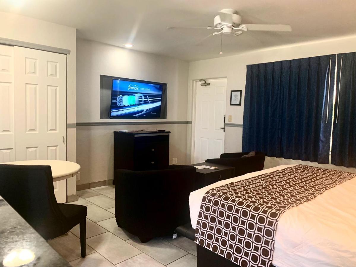 Motel Castle Daytona Beach Shores
