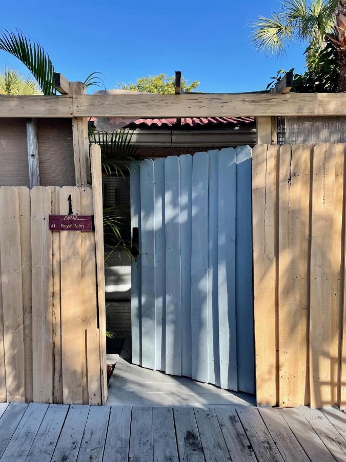 Apartment The At Turtle Beach (adults Only)
