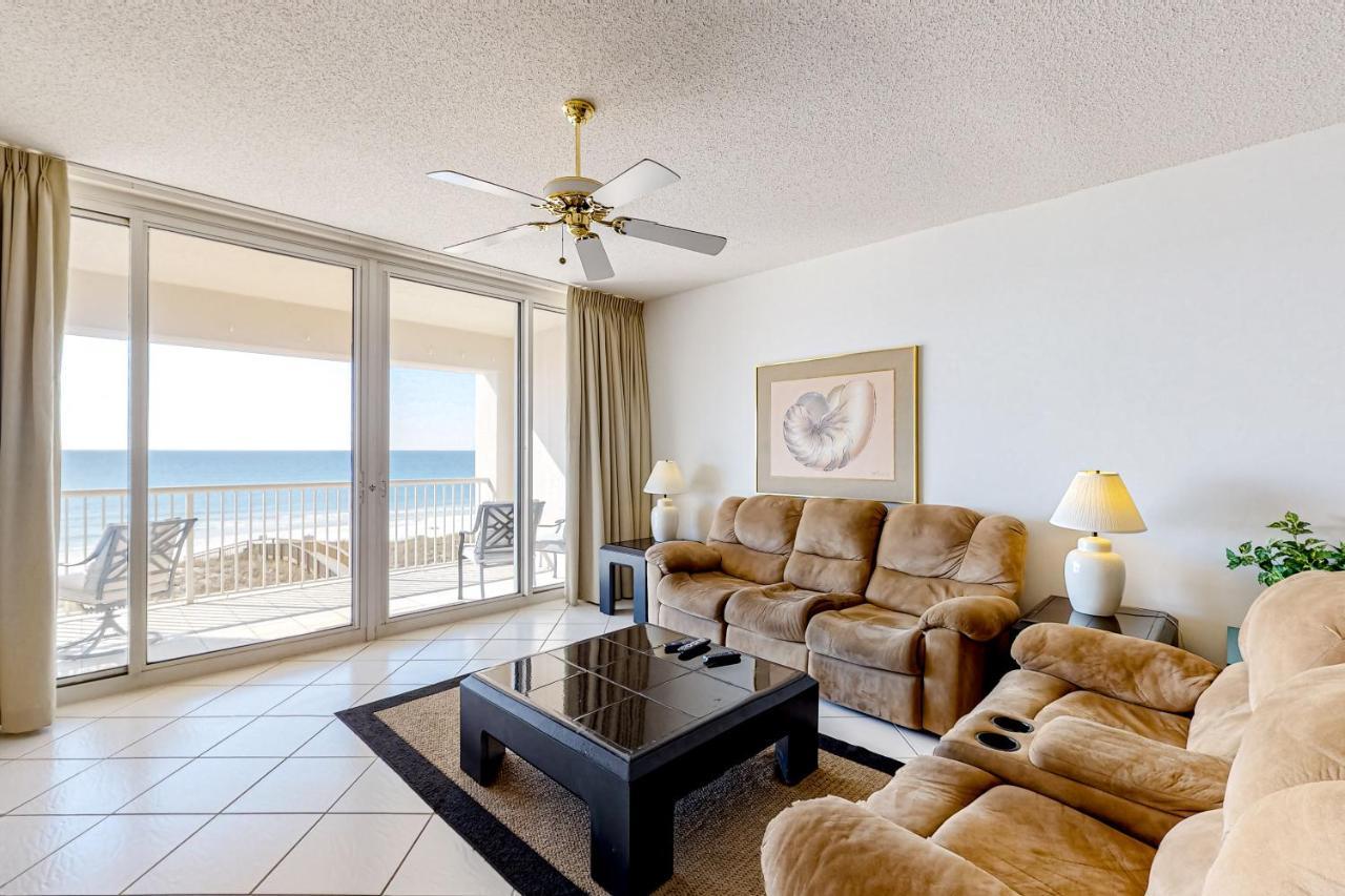 Regency 308 Navarre