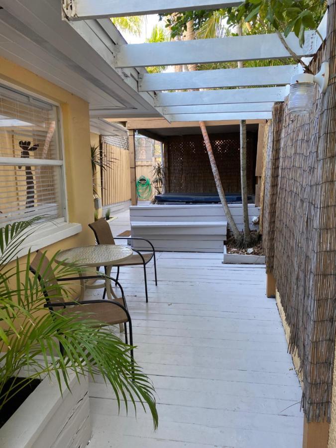 Apartment The At Turtle Beach (adults Only) Siesta Key