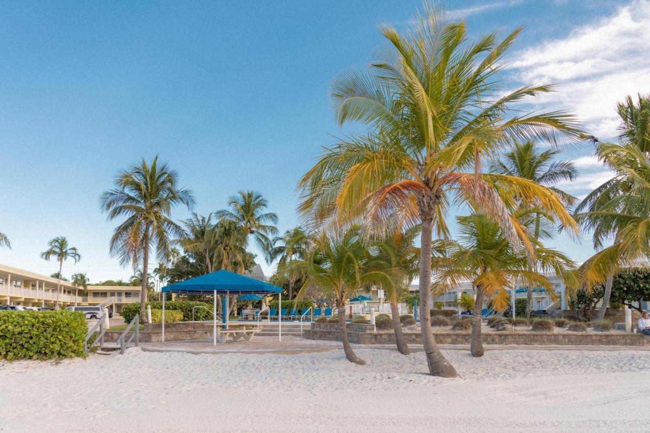 The Neptune 3* Fort Myers Beach