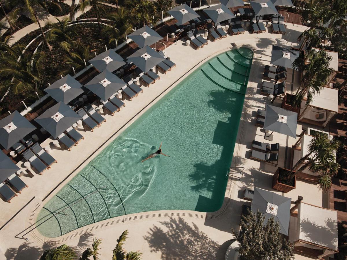 Four Seasons And Residences Lauderdale Hotel