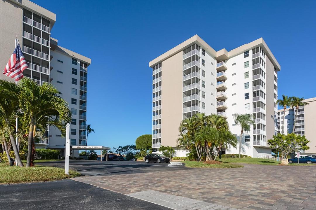 Apartment Estero Tennis 1204a