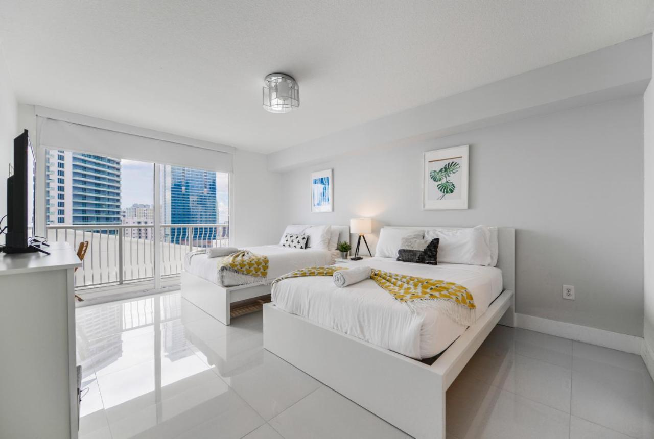 Beautiful In The Heart Of Brickell Apartment *