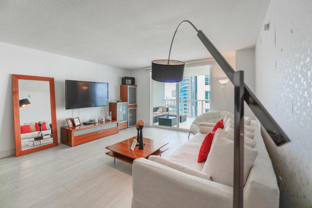 Beautiful In The Heart Of Brickell Apartment *