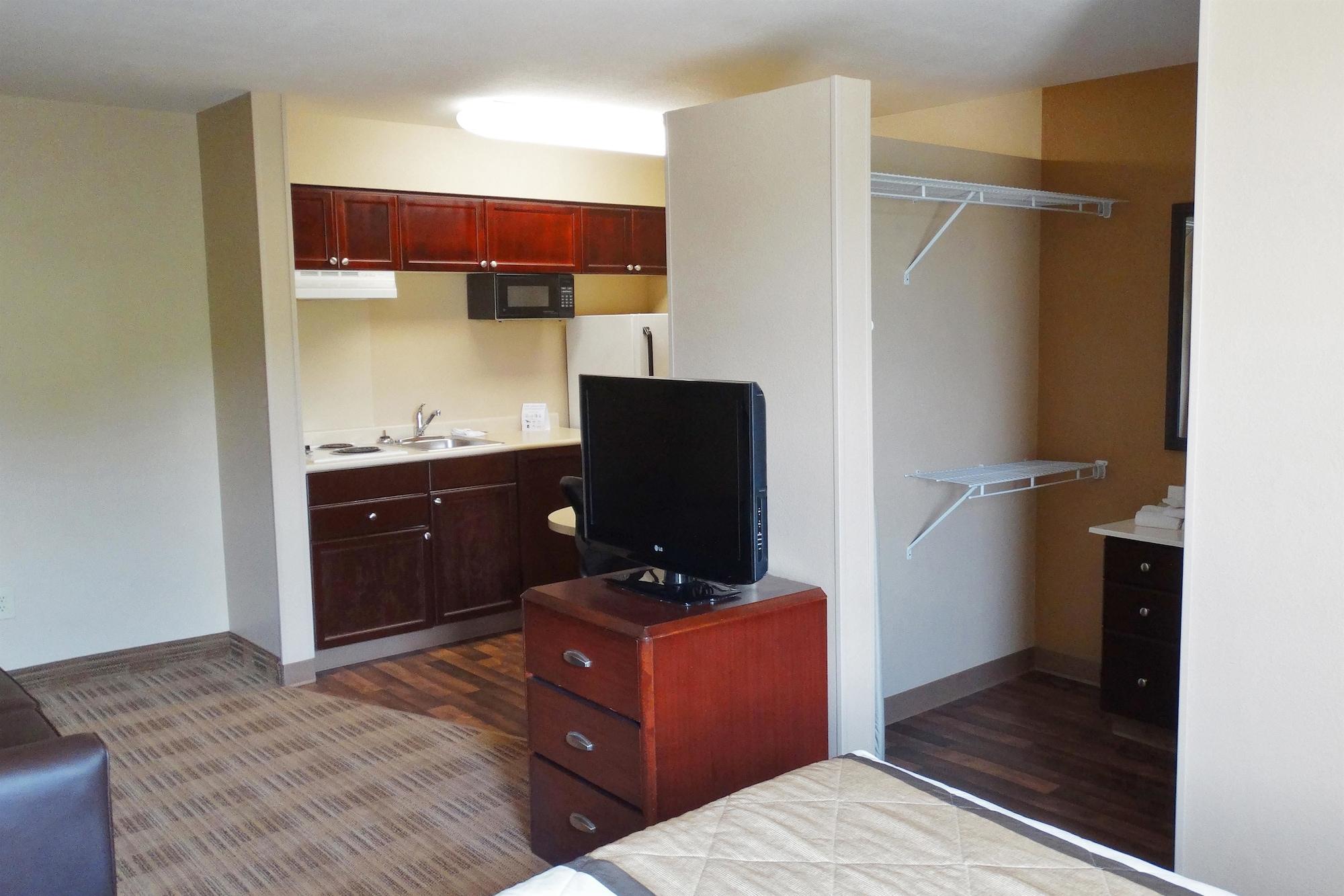 Hotel Extended America - - Deerwood Park
