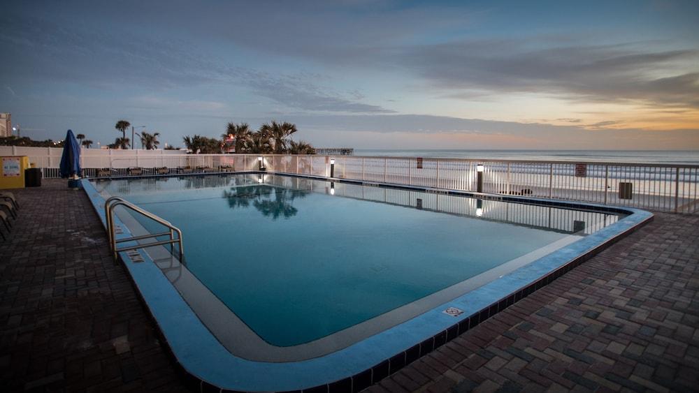 Comfort & Daytona Oceanfront 3* Daytona Beach