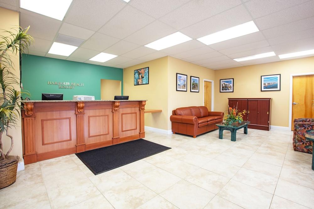 Harbour Studios! Apartment Daytona Beach
