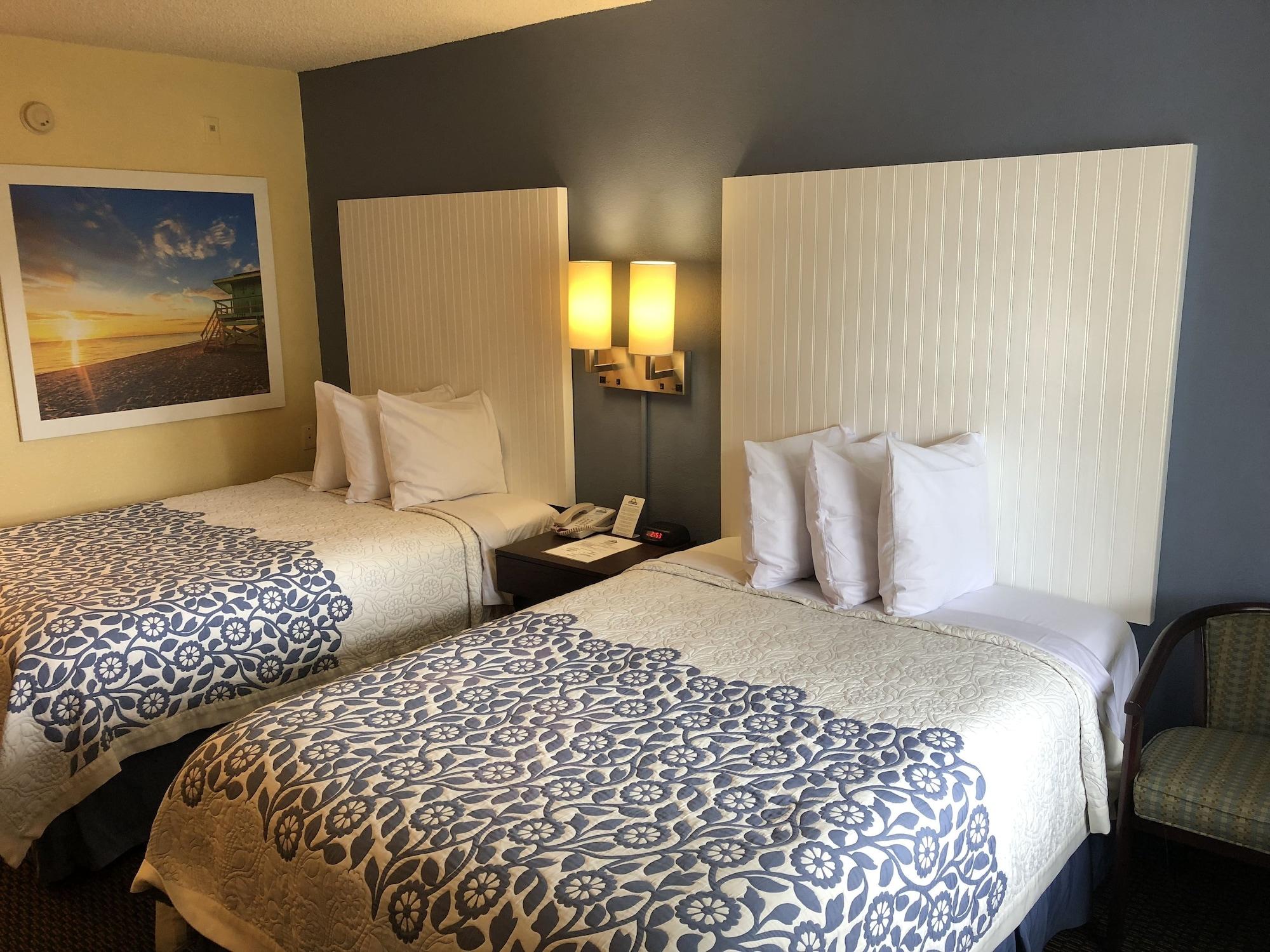 Days By Wyndham I-75 Hotel 2*