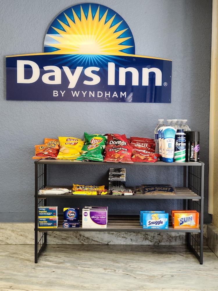 Days By Wyndham I-75 Hotel Bradenton