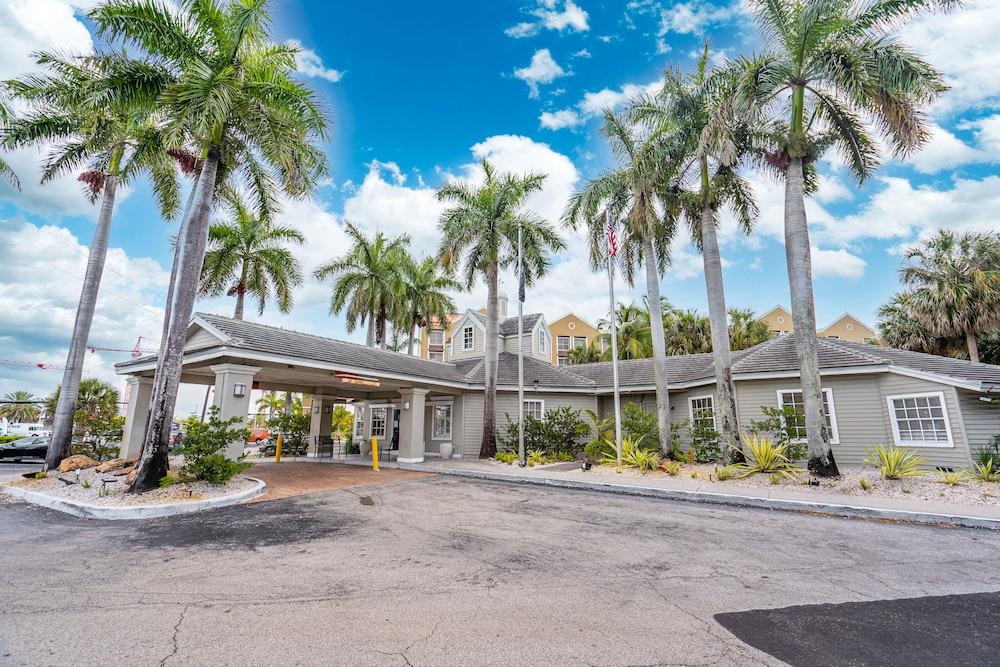 Hotel Hotolos 3*