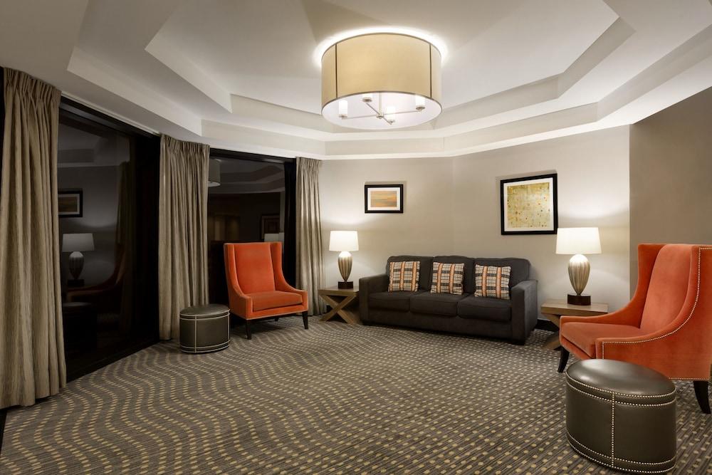 Hotel Embassy 4*