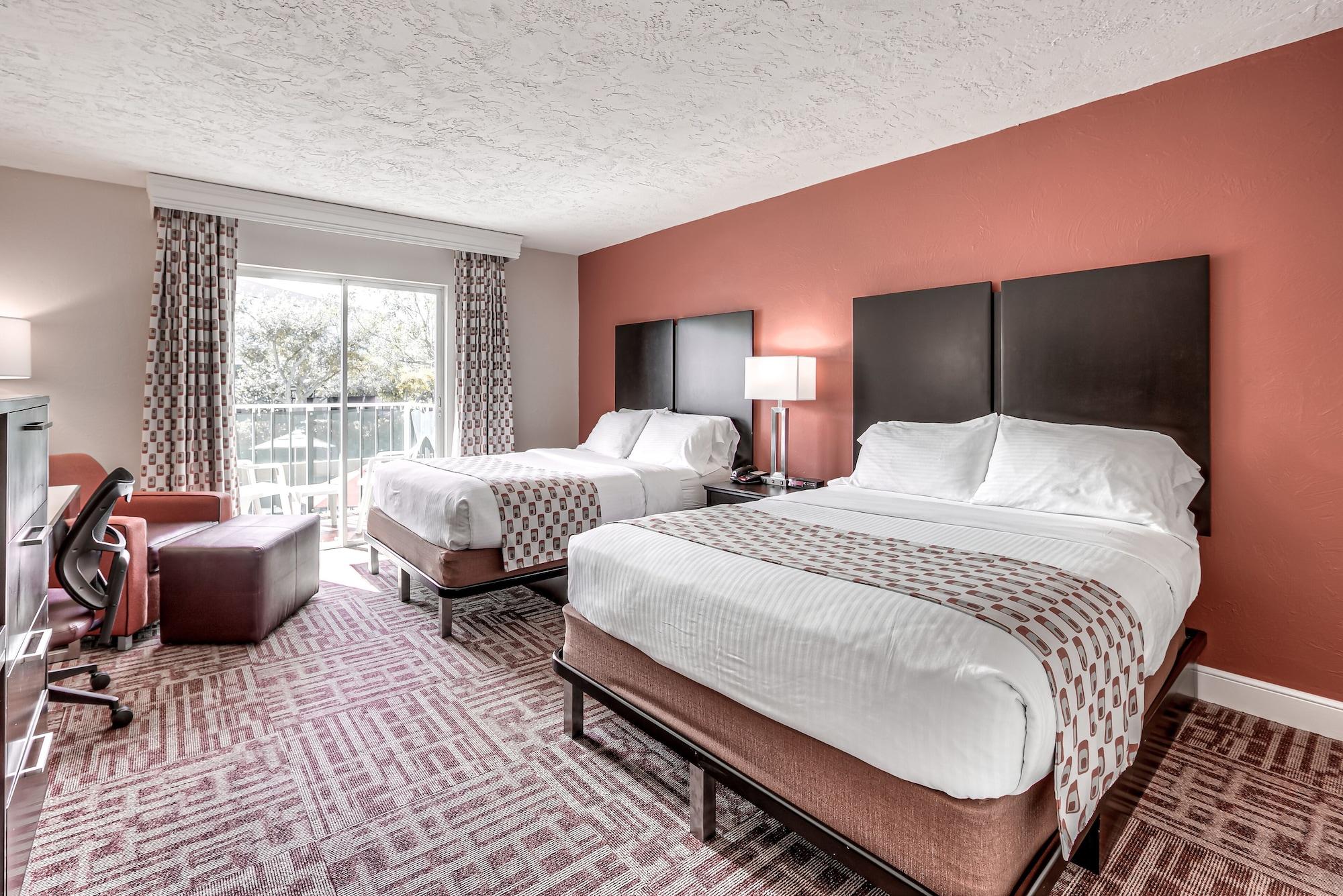Hotel Of Naples, Tapestry Collection By Hilton 4*