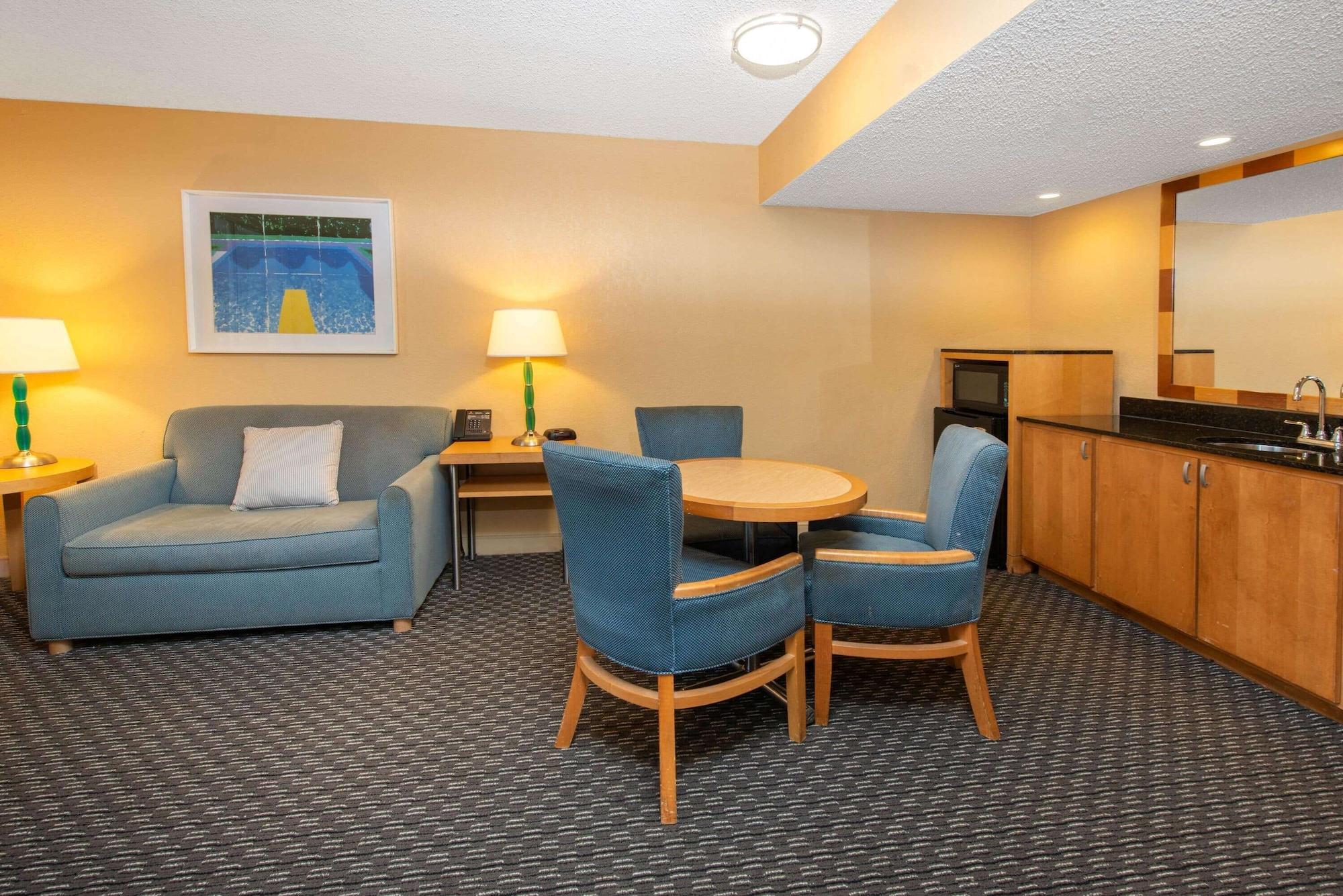 La Quinta I-95 Deerfield - Next To The Depot & Behind The Wawa 3* Deerfield Beach