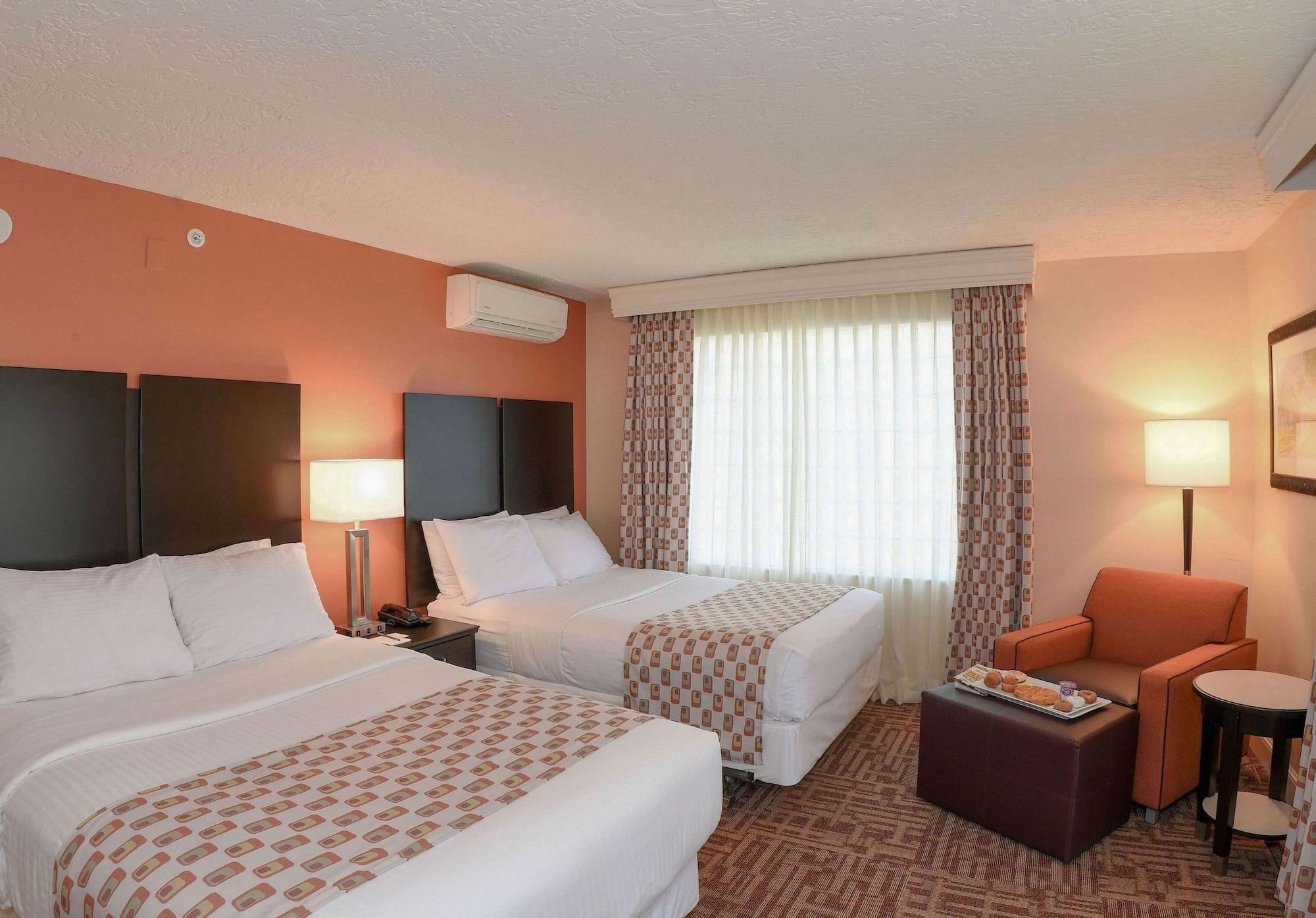 Of Naples, Tapestry Collection By Hilton Naples