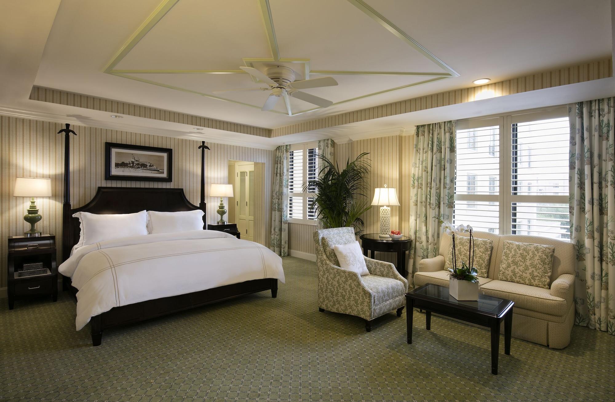 The Breakers Palm Hotel