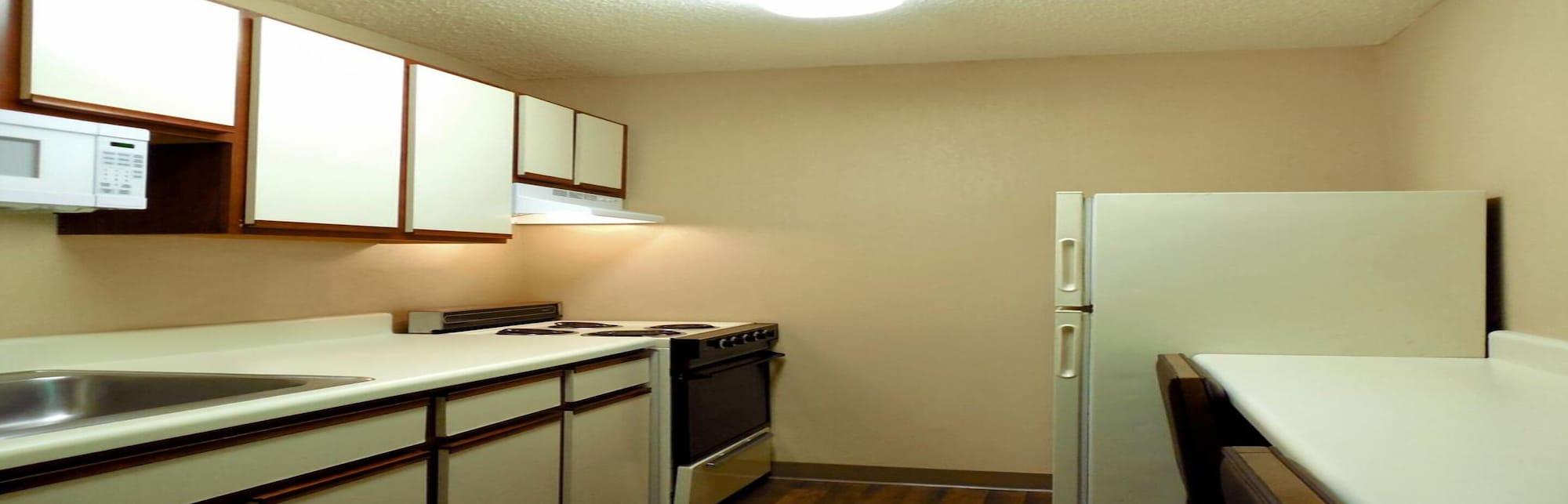 Extended America Select Airport Memorial Hwy Hotel 2*