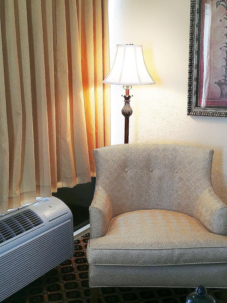 Hotel Emerald Shores - Daytona Daytona Beach