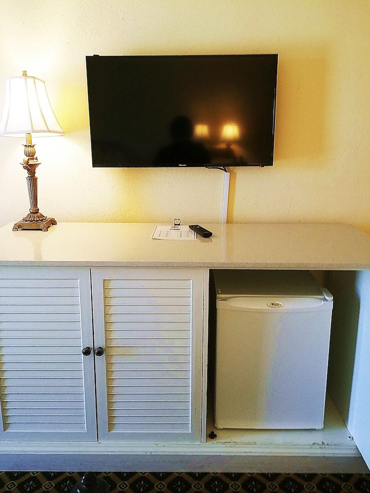 Hotel Emerald Shores - Daytona