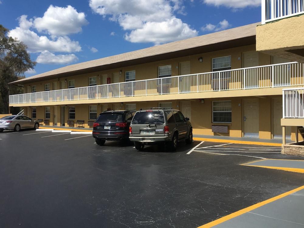 Days By Wyndham Orange City/deland 2*