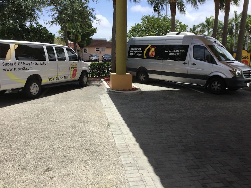 Hotel Super 8 By Wyndham Near Lauderdale Arpt Dania Beach