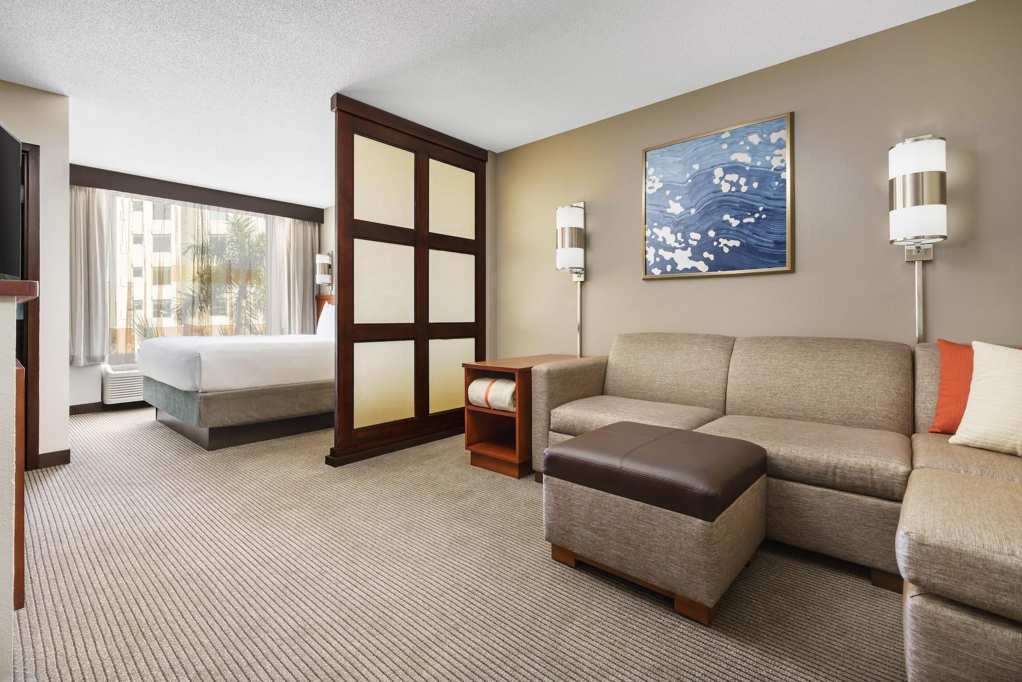 Hyatt Place Lauderdale Airport/cruise Port
