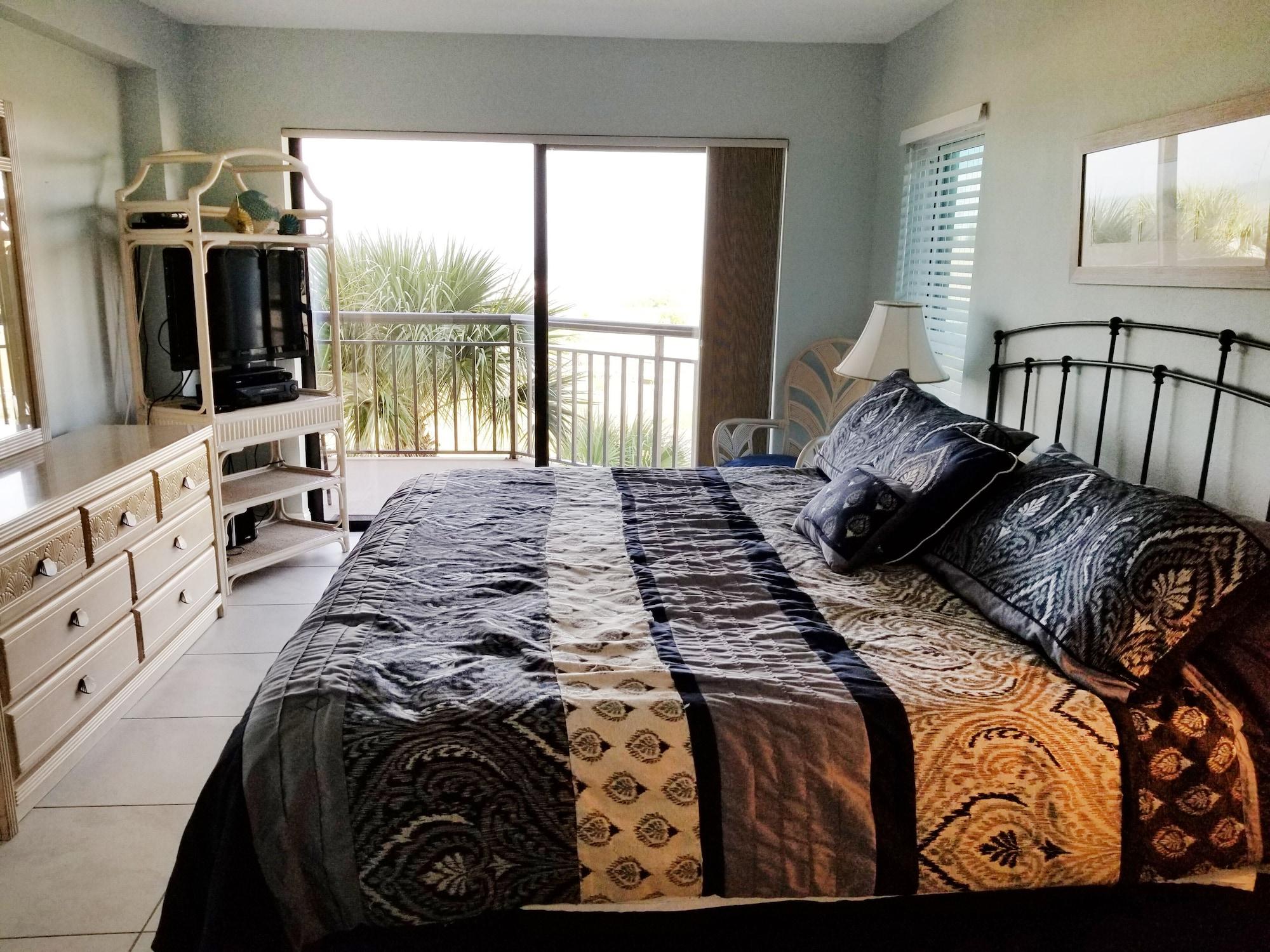 Aparthotel Gulf By Travel Services St. Pete Beach
