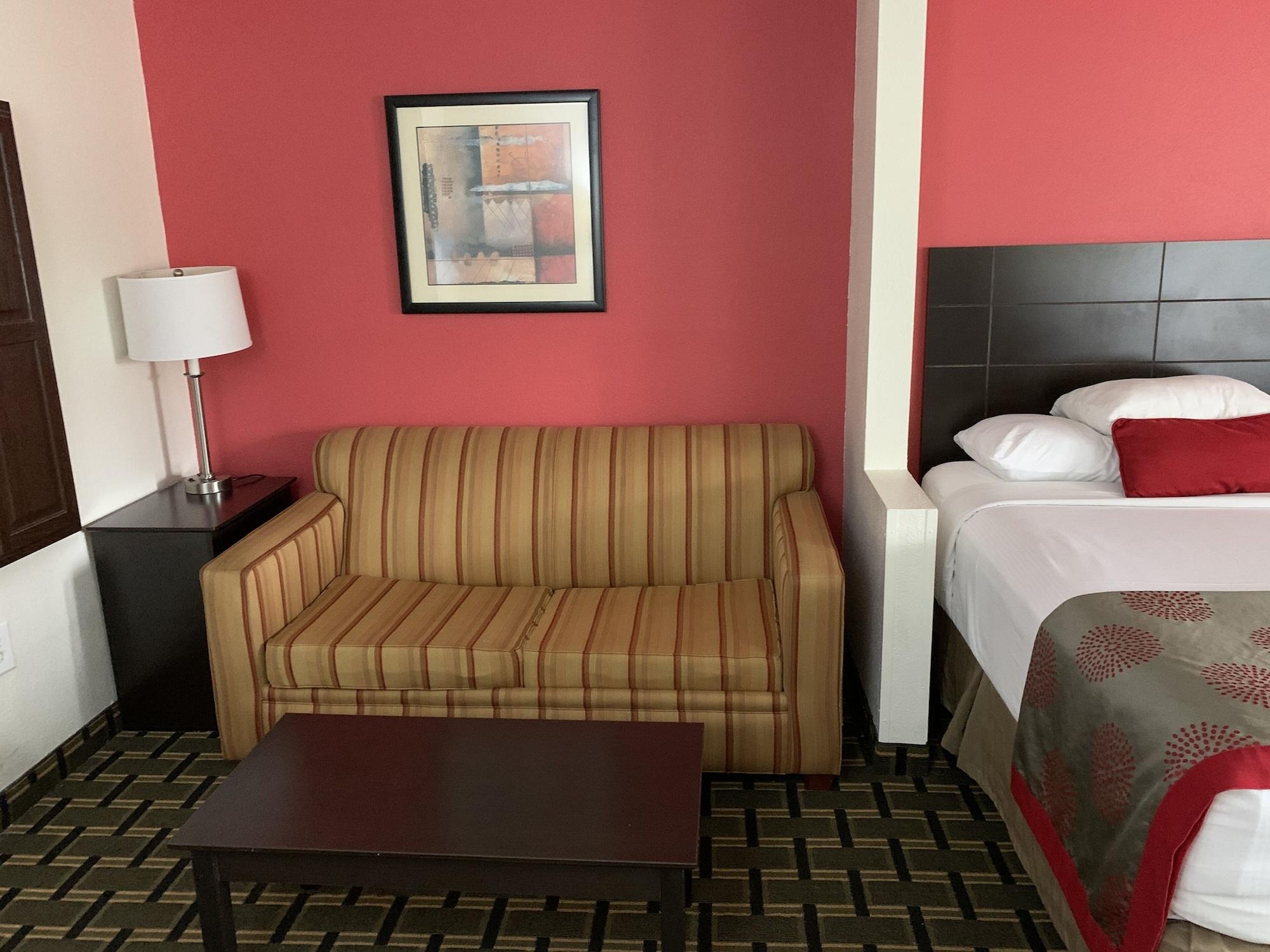 Ramada By Wyndham Orlando South 3*