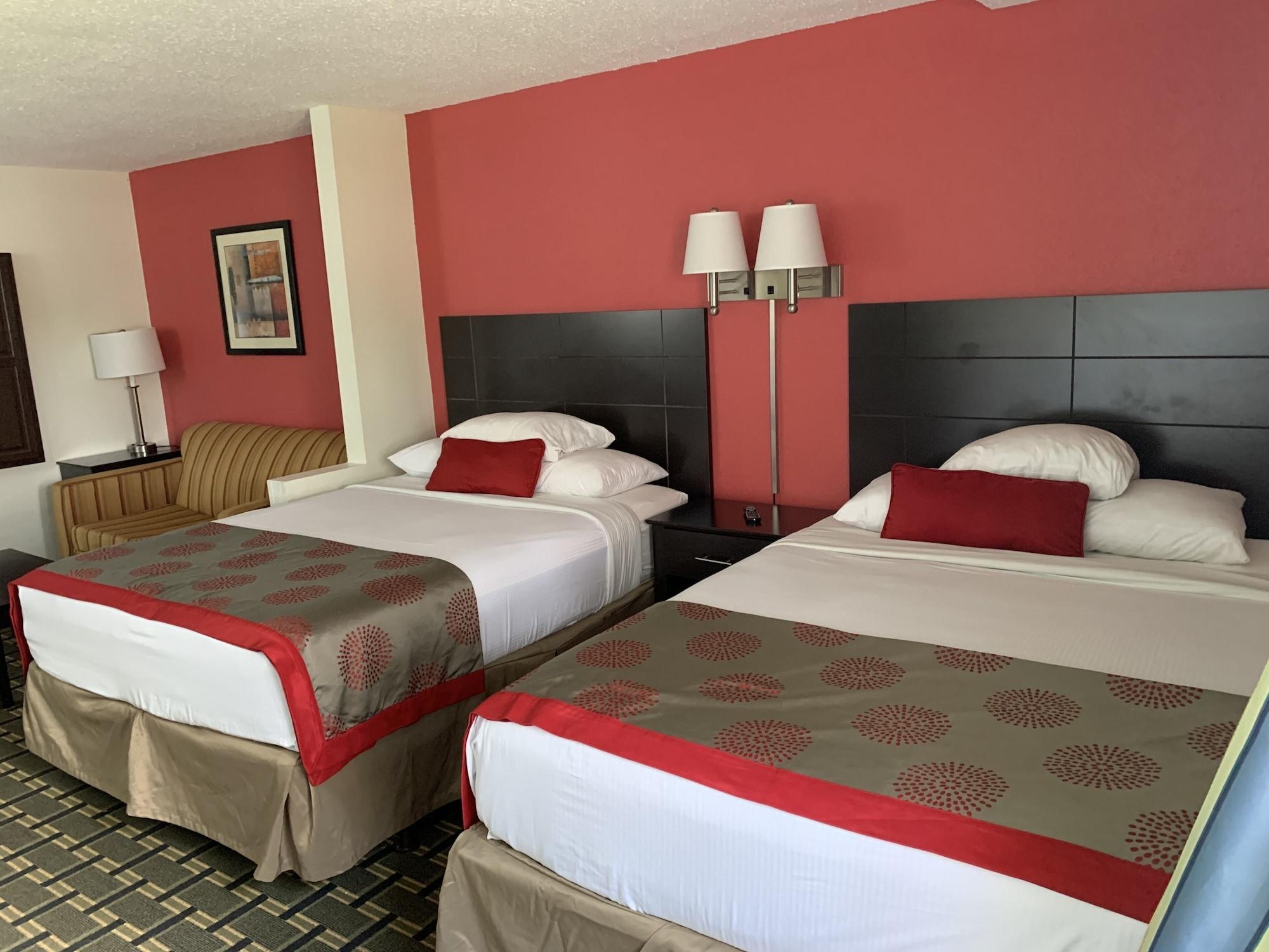 Hotel Ramada By Wyndham Orlando South 3*