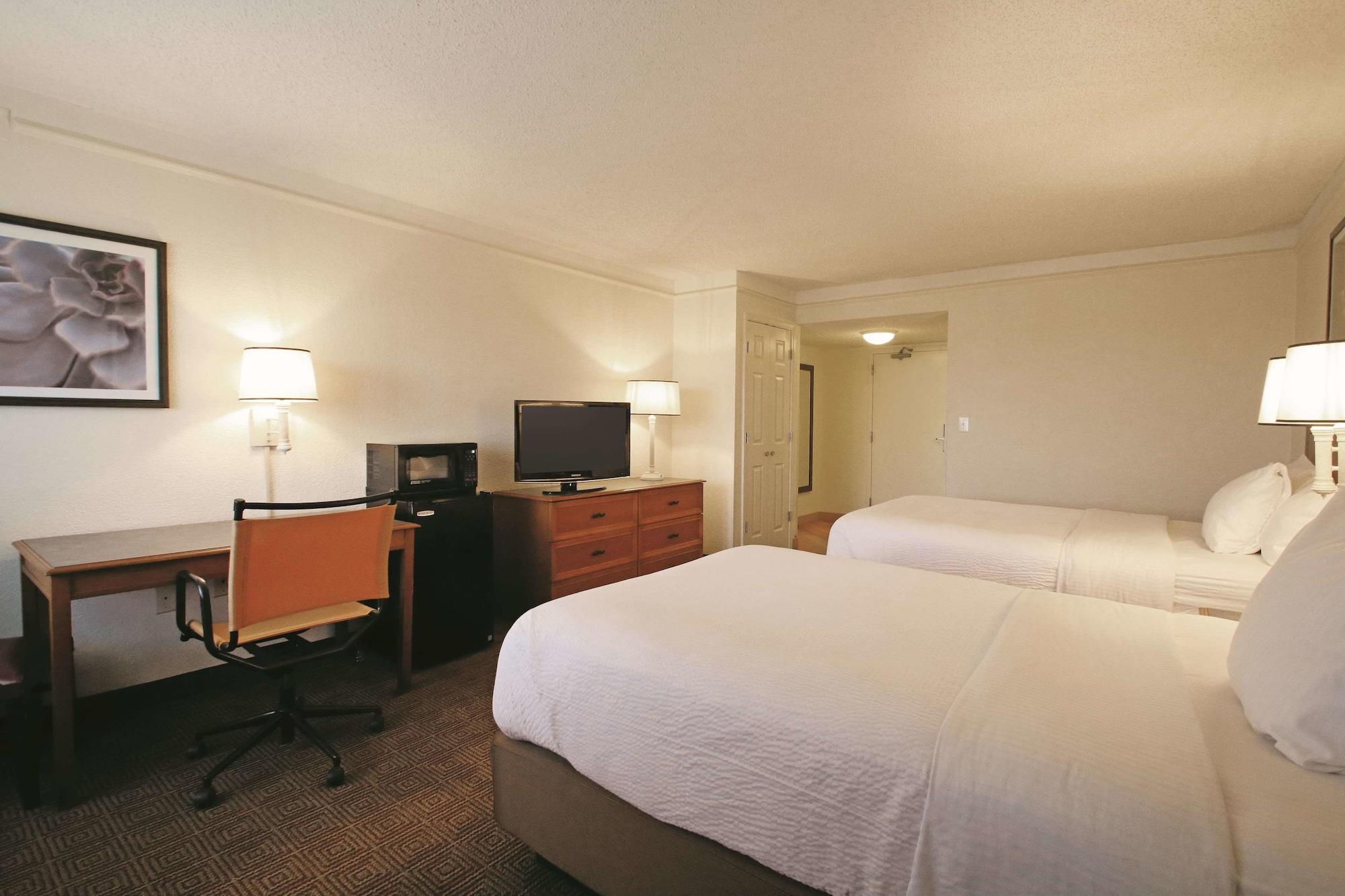 La Quinta By Wyndham Dr Hotel Coral Springs