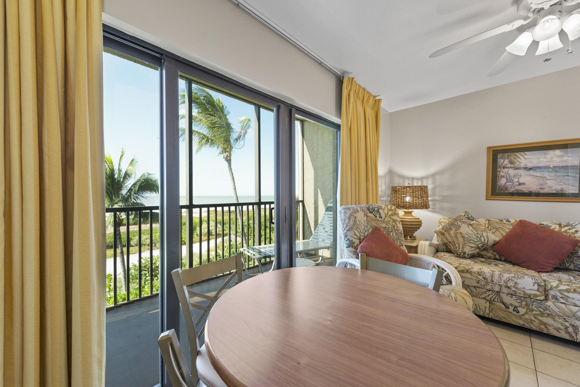 Caribbean Club Resort 2*