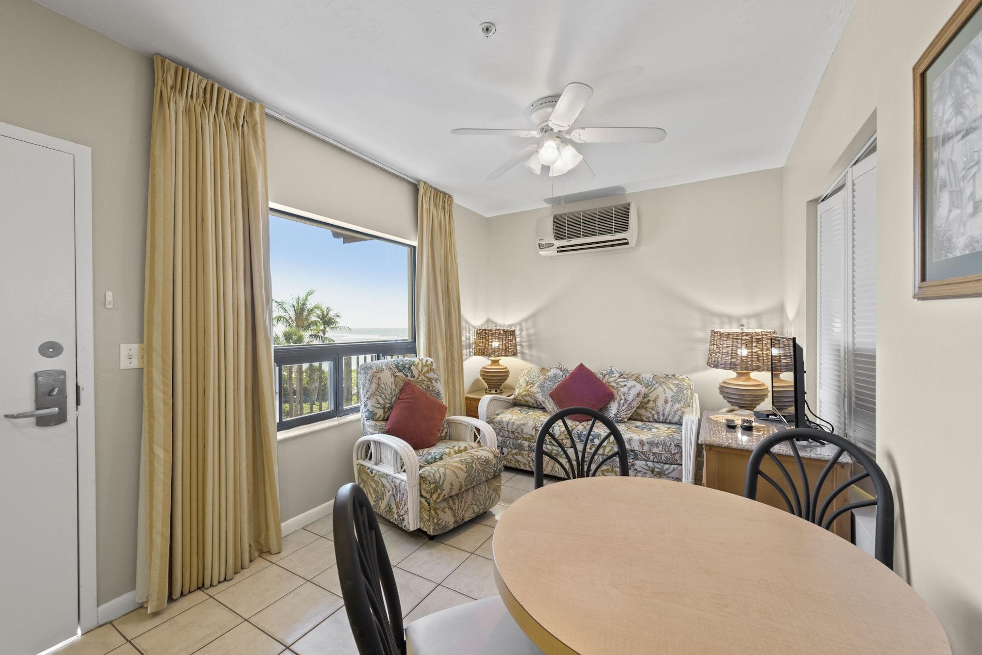Caribbean Club Resort 2*