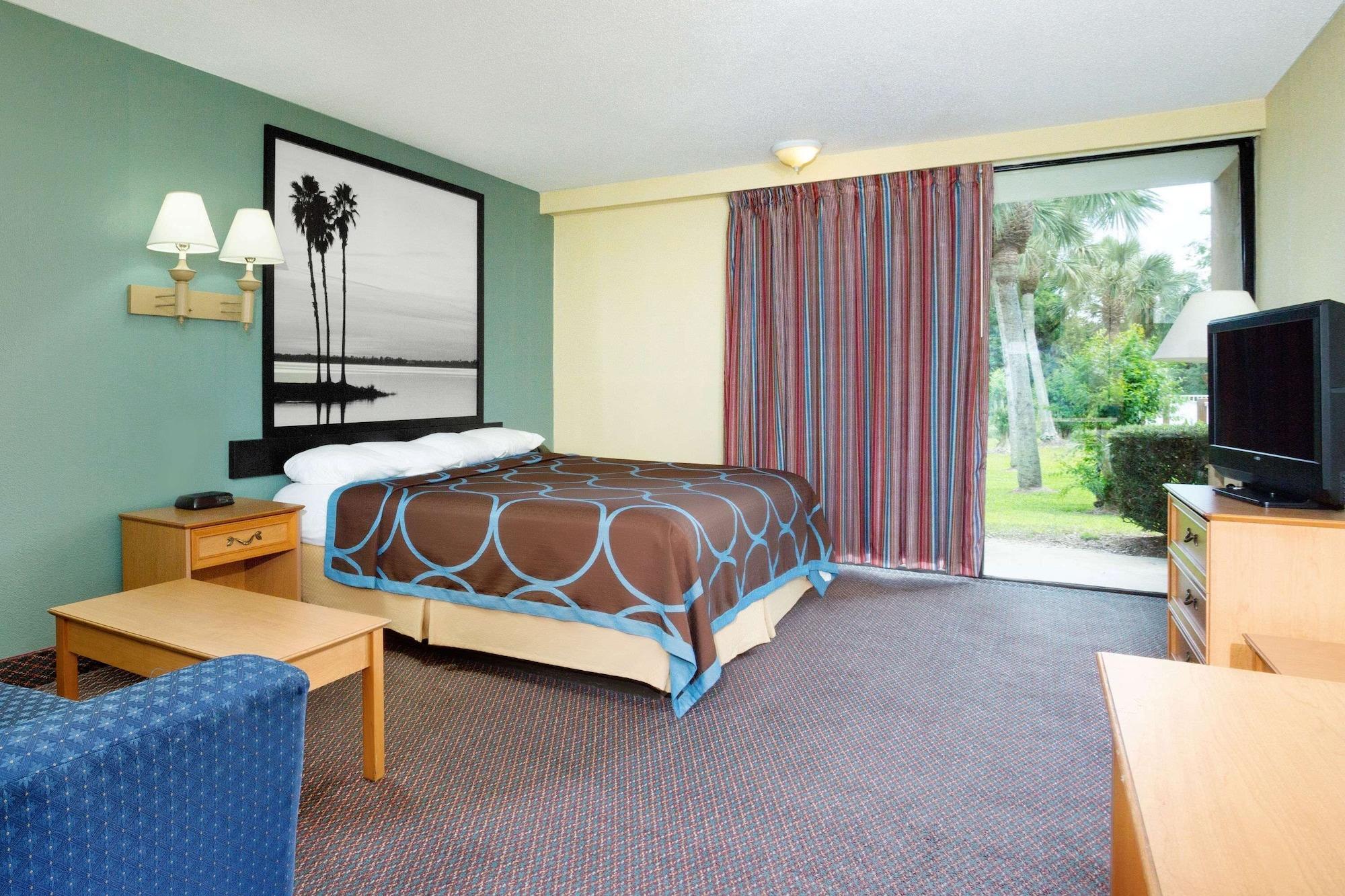 Motel Super 8 By Wyndham 2*