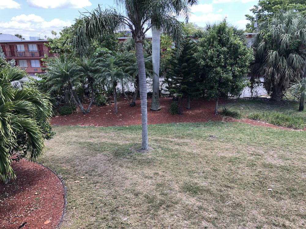 Travelodge By Wyndham Myers North Motel North Fort Myers
