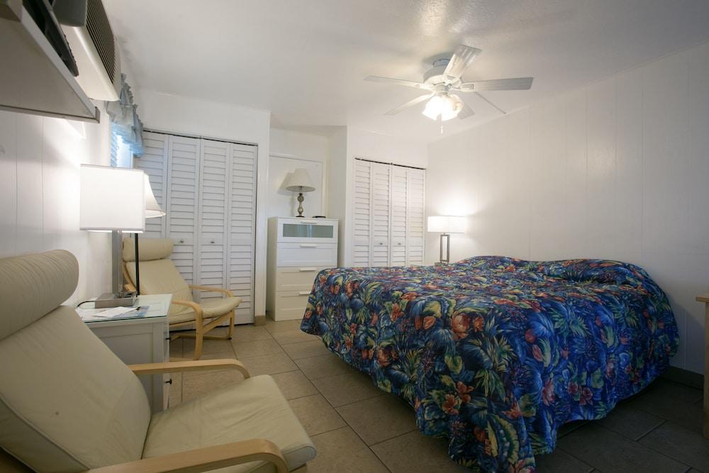 Hotel Dolphin Fort Myers Beach