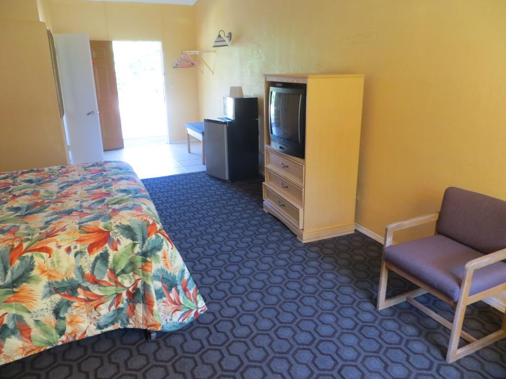 Host Daytona Motel Daytona Beach