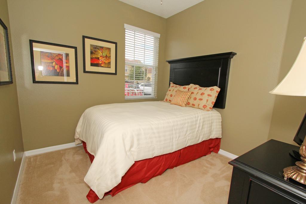 Holiday home Oakwater - Global Homes