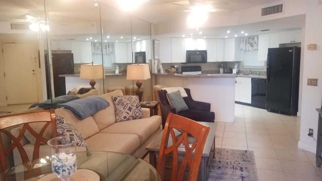 Aparthotel Gulf By Travel Services St. Pete Beach