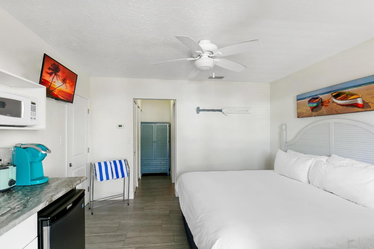 Aparthotel Tropical Breeze 3*